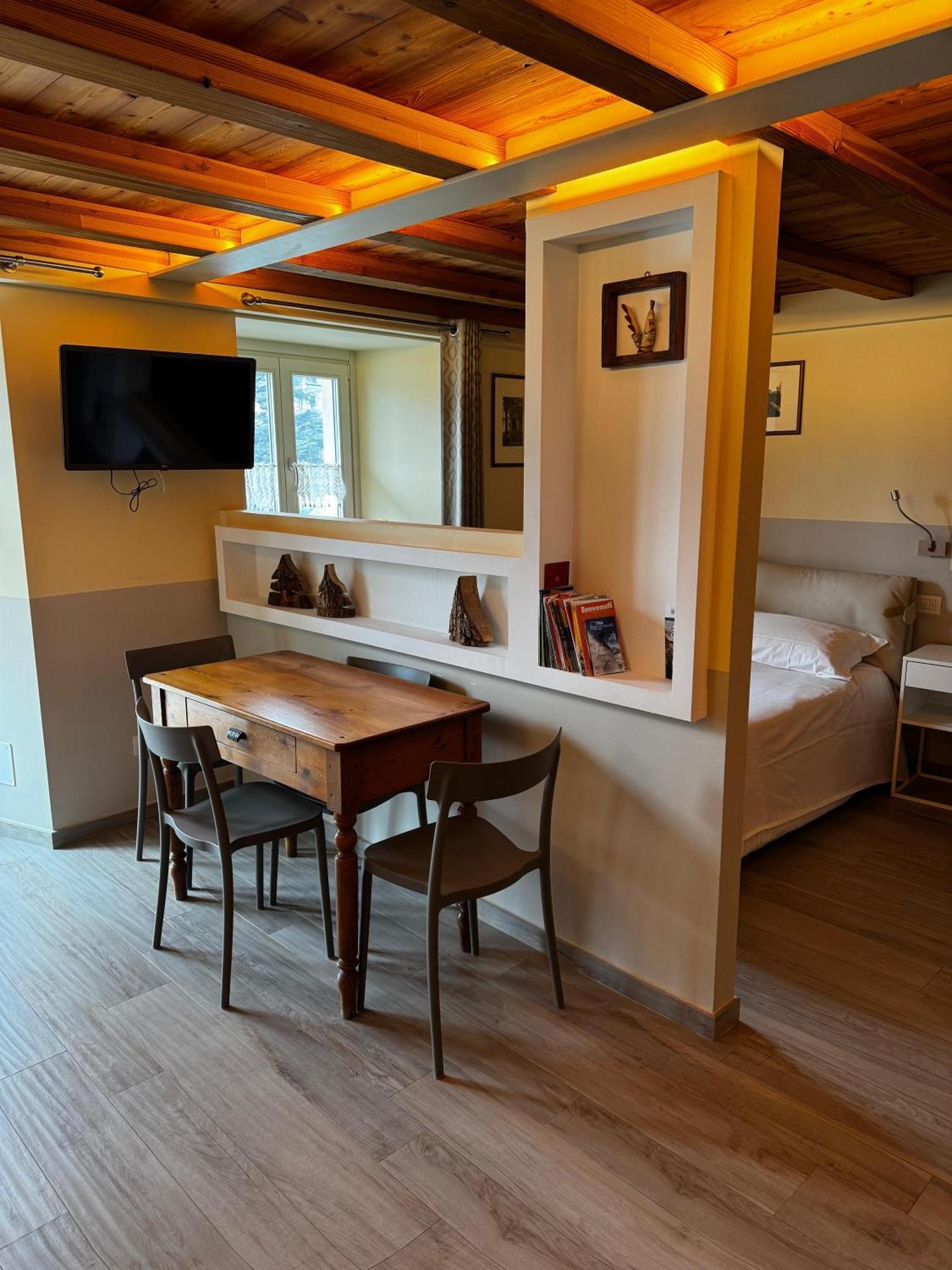 Maison Palmira Aosta Ngoại thất bức ảnh