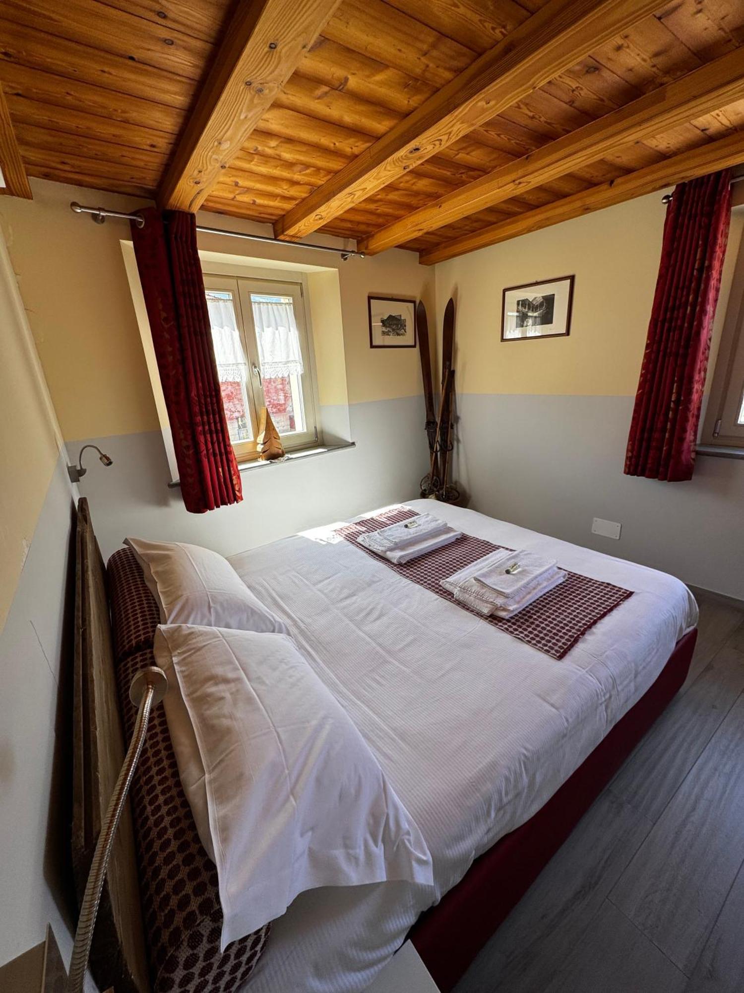 Maison Palmira Aosta Ngoại thất bức ảnh
